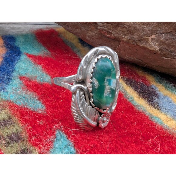 Vintage Squash Blossom Green Turquoise Sterling Ring, Southwestern Ring Size 7 - Picture 1 of 10
